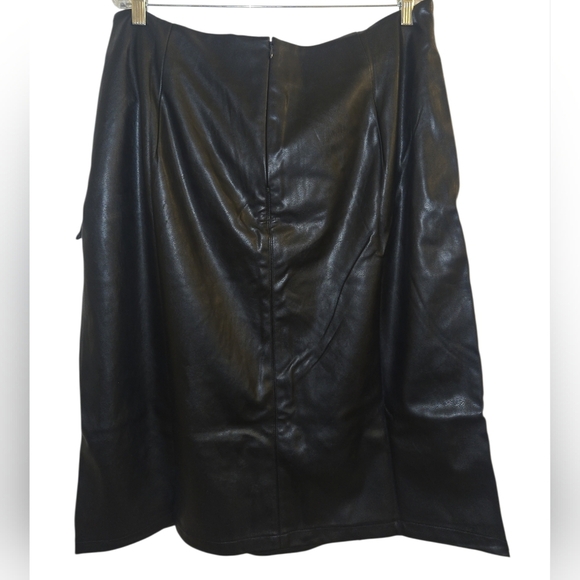 Black Faux Leather Midi Skirt Size: 1X NEW WITH TAGS - Picture 4 of 10